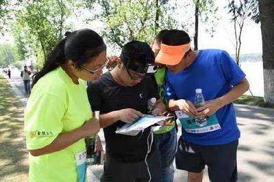 爱定向江苏定向越野巡回赛南京玄武湖站成功举办!